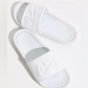 Apl Big Logo TechLoom Slide Sandals